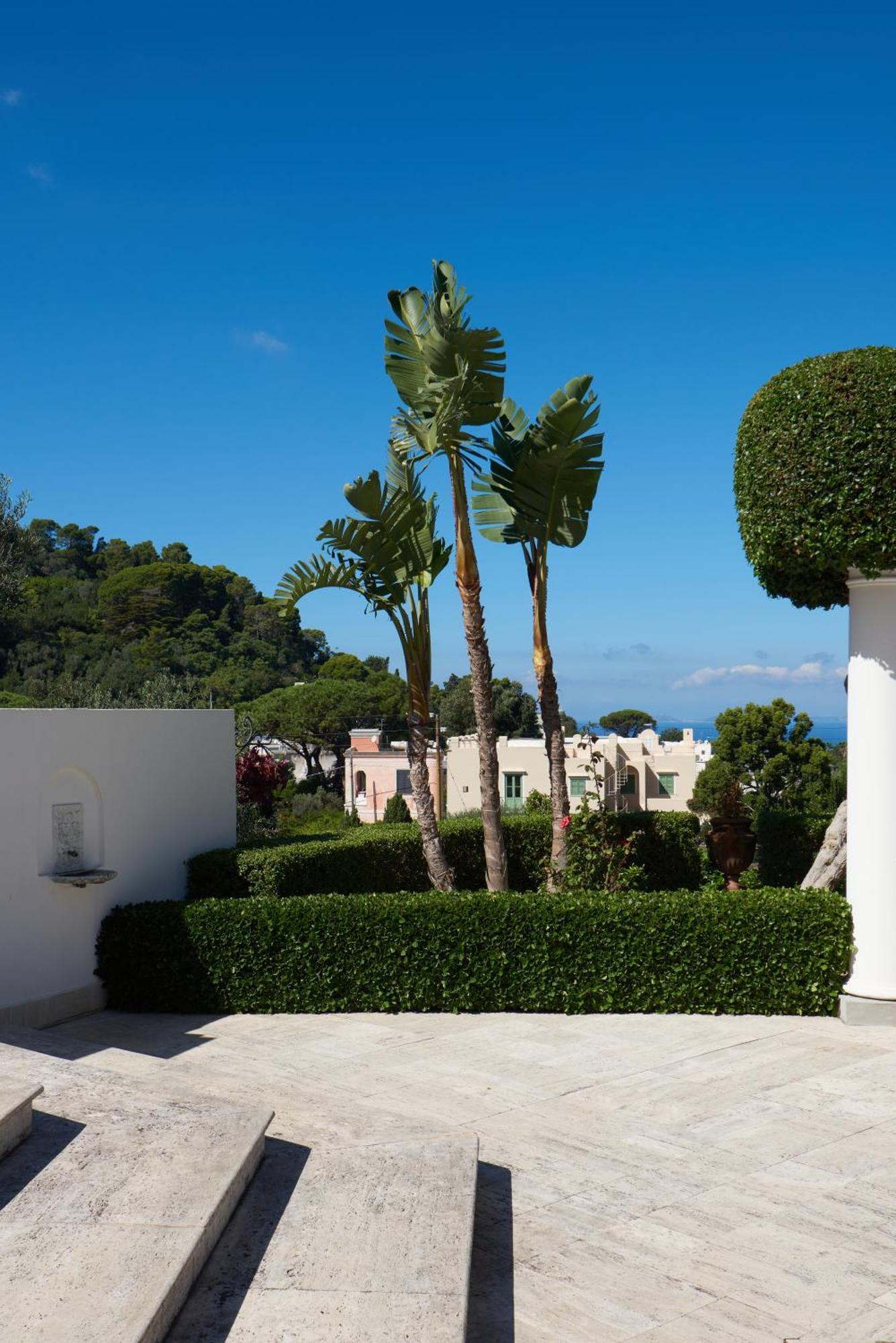 La Casa Dei Merli Capri Luaran gambar