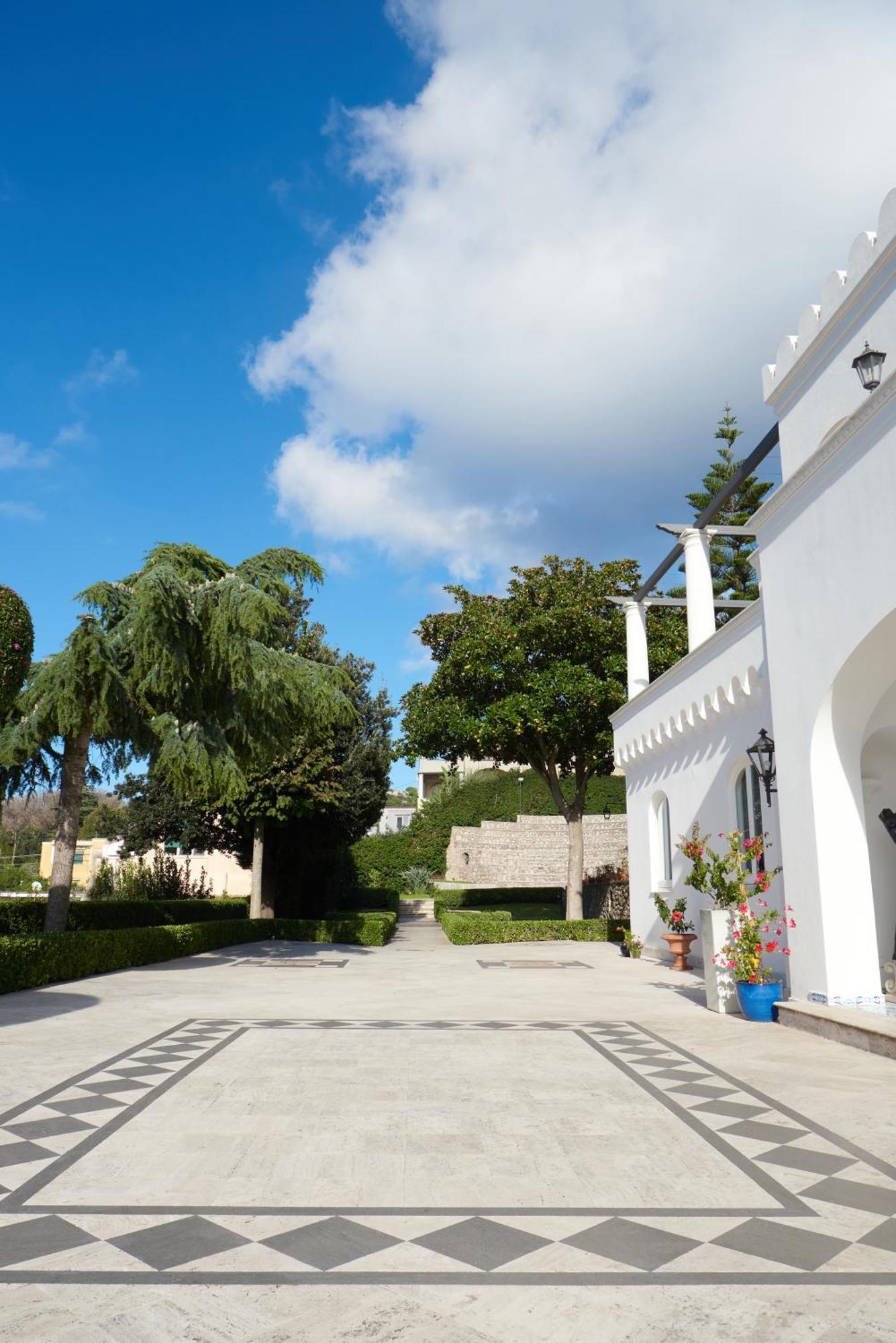 La Casa Dei Merli Capri Luaran gambar