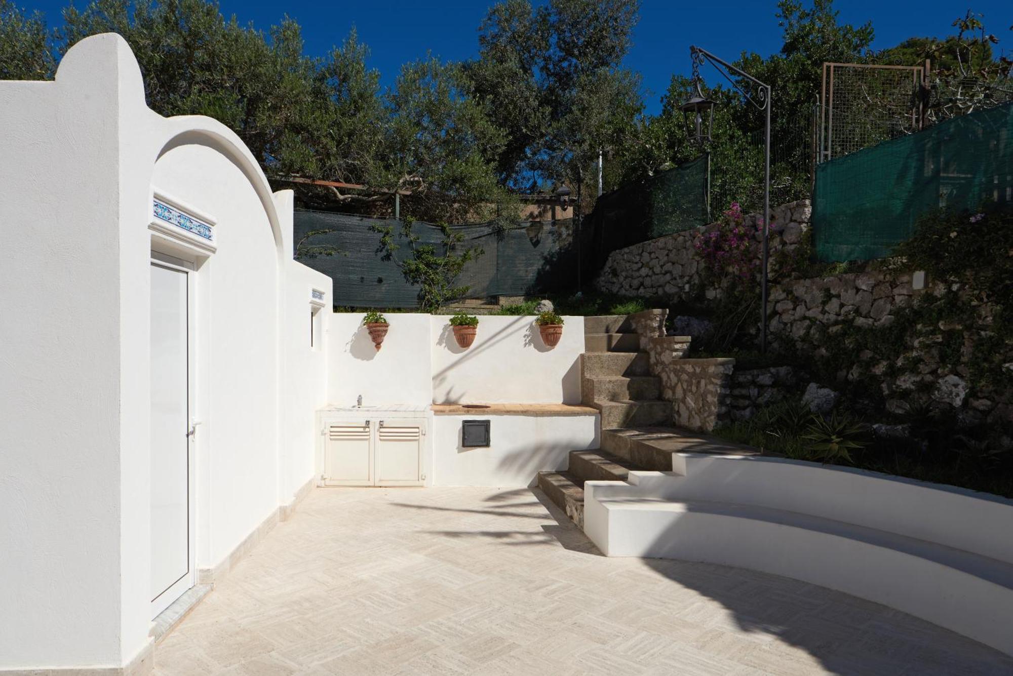 La Casa Dei Merli Capri Luaran gambar