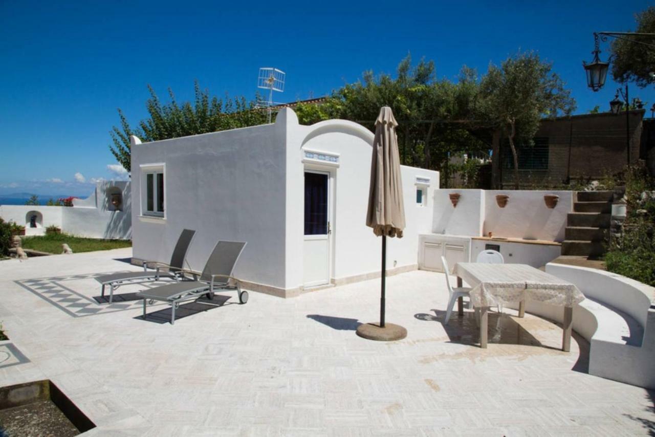 La Casa Dei Merli Capri Luaran gambar