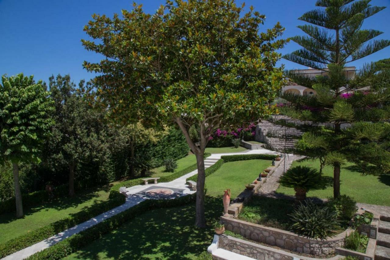 La Casa Dei Merli Capri Luaran gambar